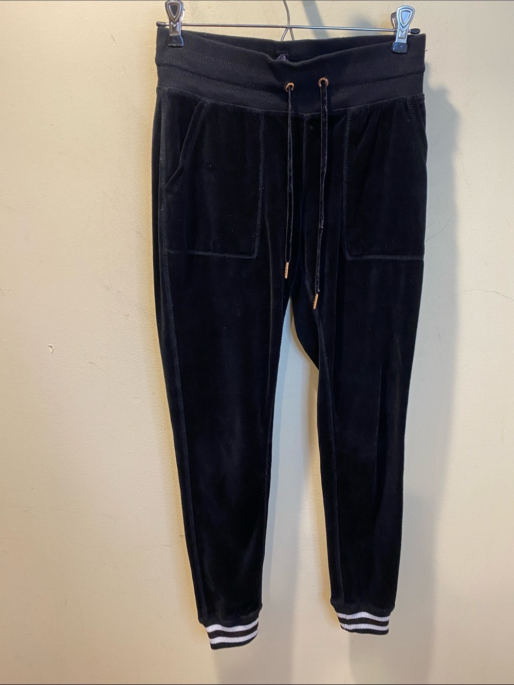 Betsey Johnson Perfomance Black Velour Sweatpants Size XS
